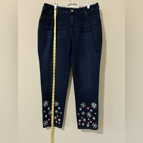 Chico’s Blue Jeans Sz 2 (12) Embellished Bling Sequins Jewels Festive Holiday - Picture 3 of 11